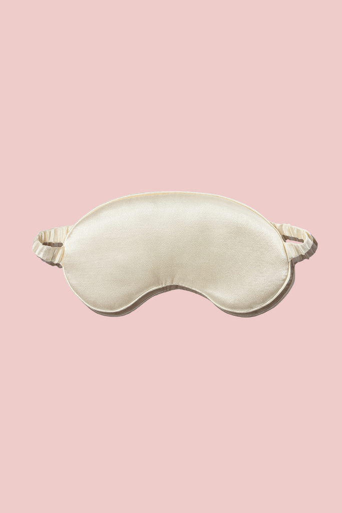 The Pillowy Eye Mask with Pouch - Ivory Cream